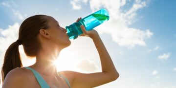 Goodbye to sugary soft drinks every day—experts warn of the silent damage they cause to the kidneys over time