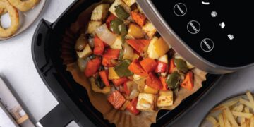 Say goodbye to the air fryer as you know it—this fixed accessory changes and revolutionizes the way you cook at home