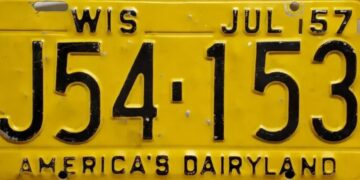 Confirmed by traffic departments - several US states are reintroducing retro license plates featuring classic designs and historic colors
