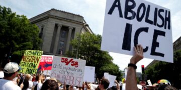 Goodbye to immigrant visas for thousands of people—U.S. State Department freezes applications from 75 countries by order of Donald Trump