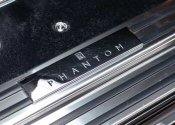 Rolls Royce Dragon Phantom