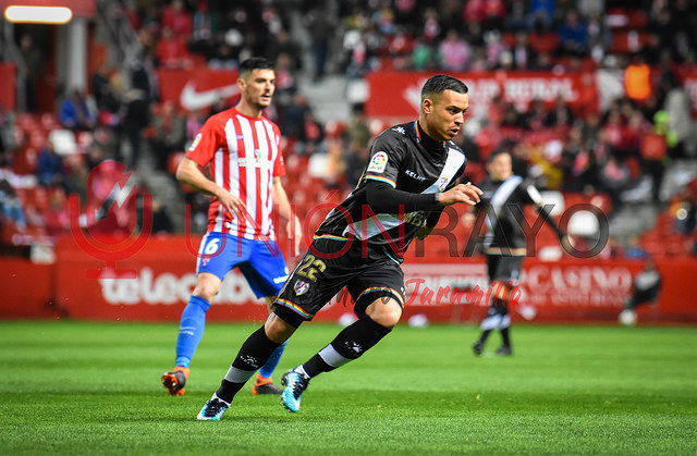 40121924695 7777f92742 z