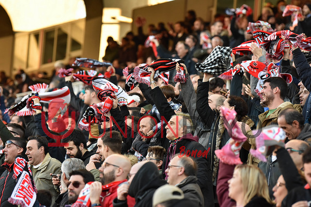 Desplazamiento masivo de la afición franjirroja a Valladolid 1 40456568992 f9db24f624 z