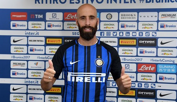 "No hay ninguna posibilidad de que Borja Valero vaya al Rayo Vallecano" 1 x 3