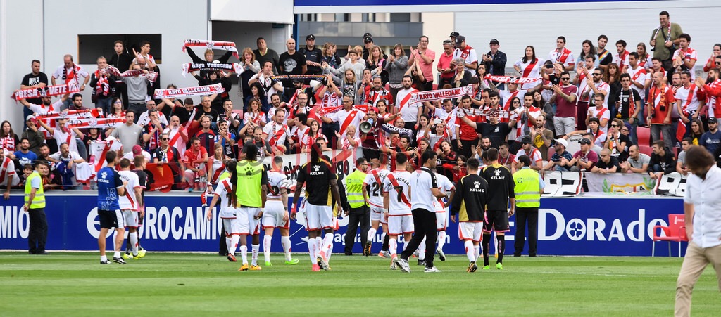 0299298C D542 4FB5 A181 89E4B907ED17