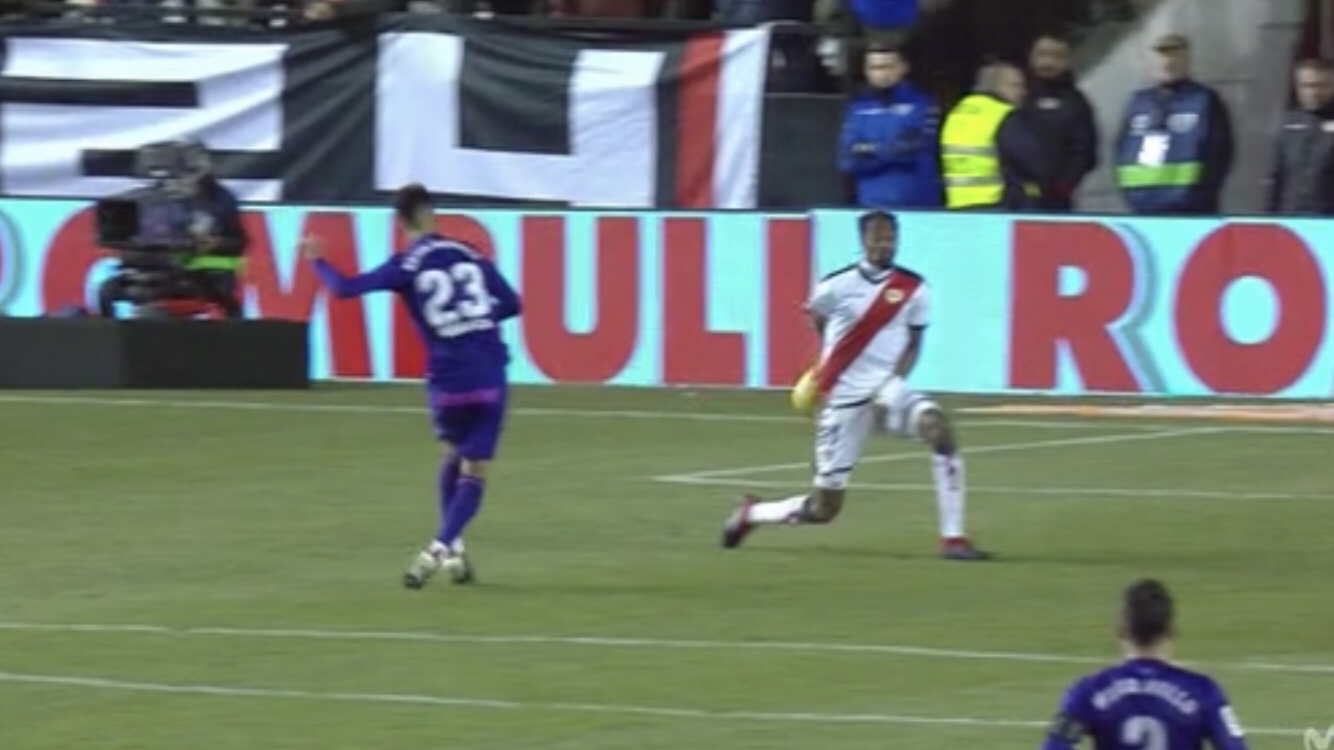 Penalti de Abdoulaye, posible penalti a Embarba, gol anulado a RDT y aparición del VAR 2 img 6651