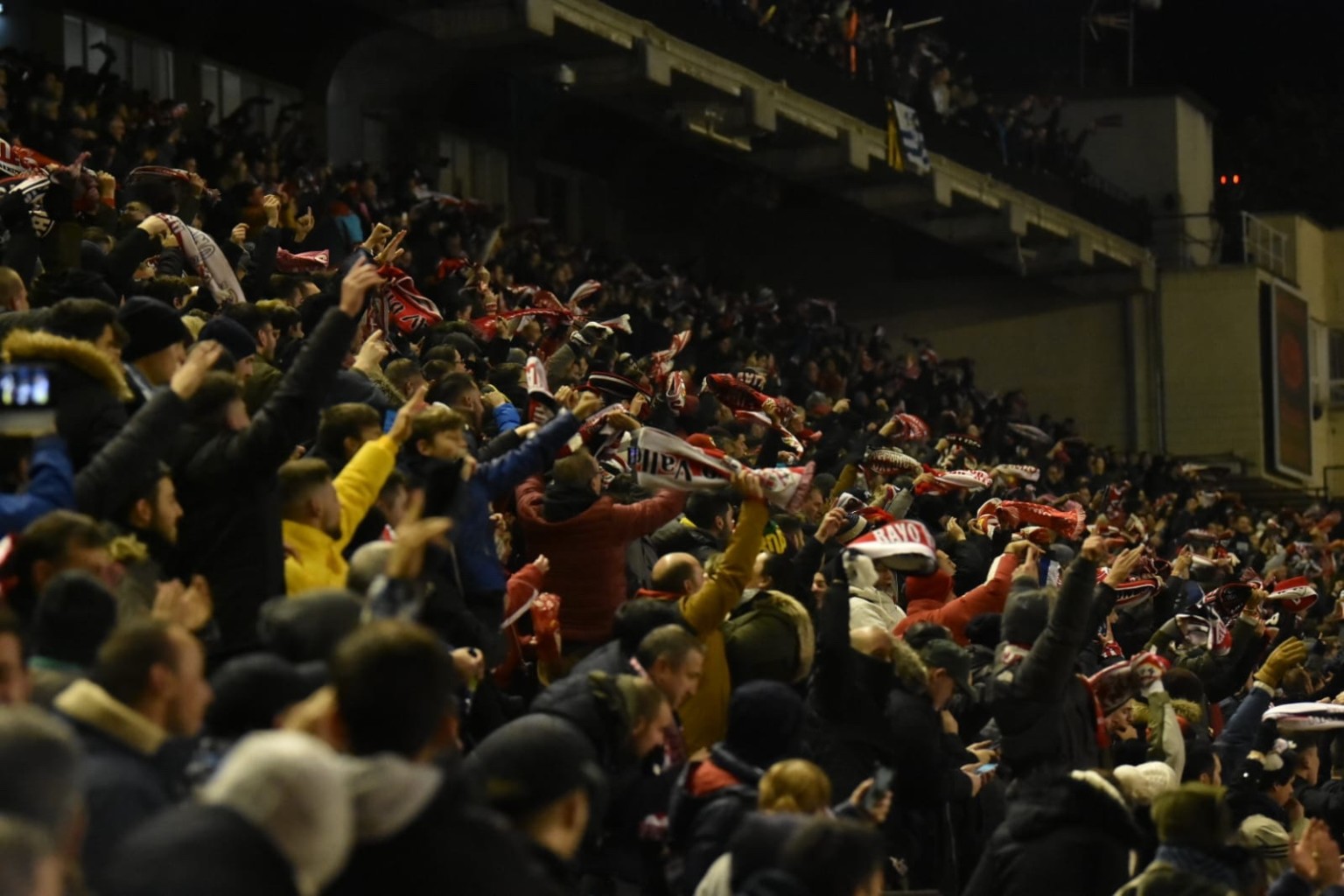 b0748bae d0b6 449c 9d29 3c040f68f530