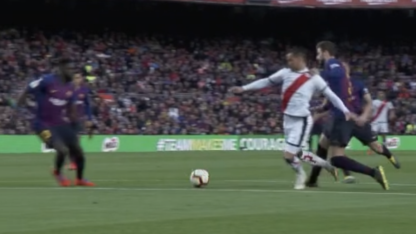 Agarrón de Piqué a RDT y penalti dudoso de Amat a Semedo 1 img 8762