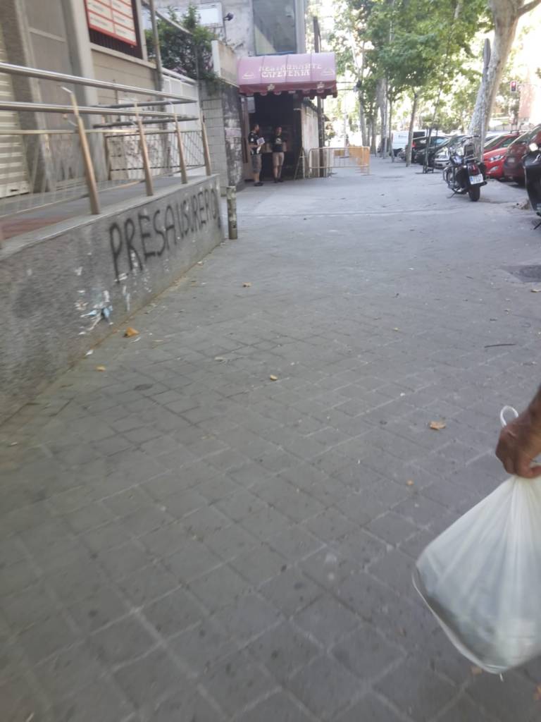 b0d3b7f6 c742 4da8 aca6 21712991c204