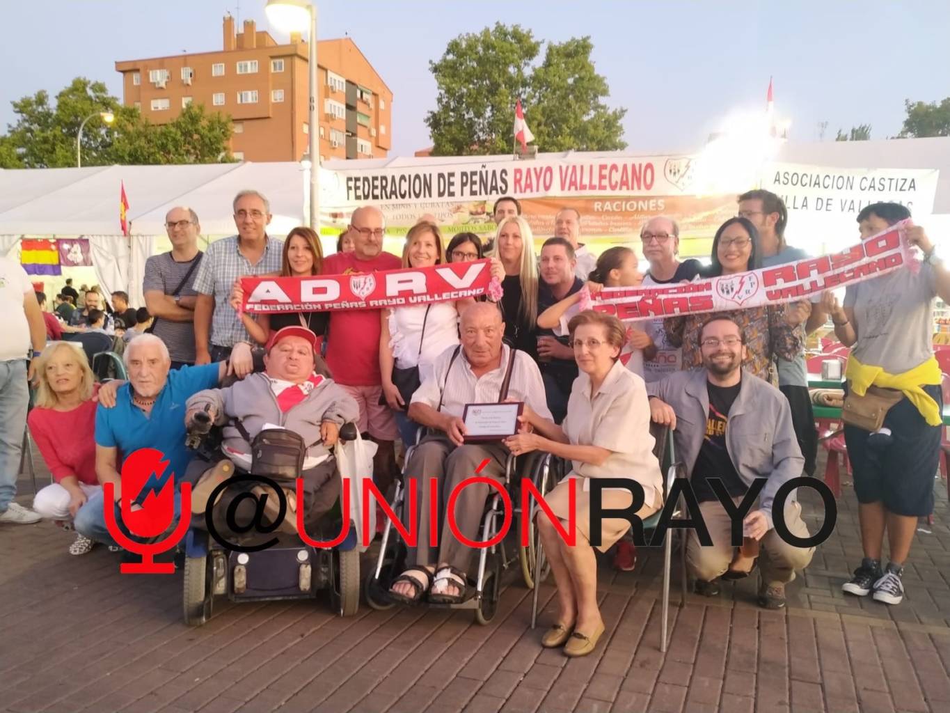 Homenaje a Isi y Rafael Sanjuan