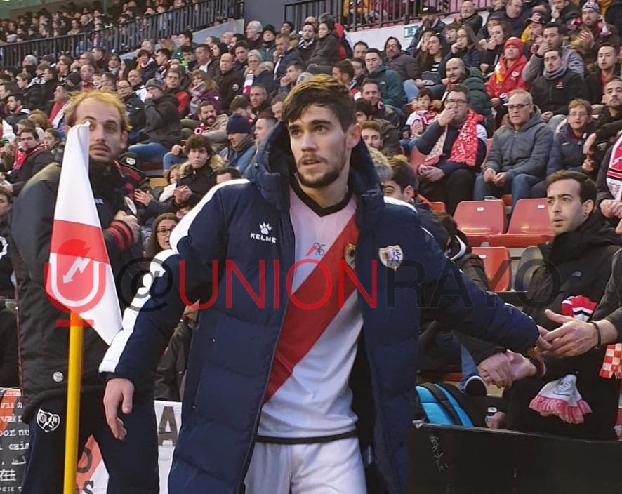 3ad3818b fee8 4b5e afc4 f6c605e5d76e