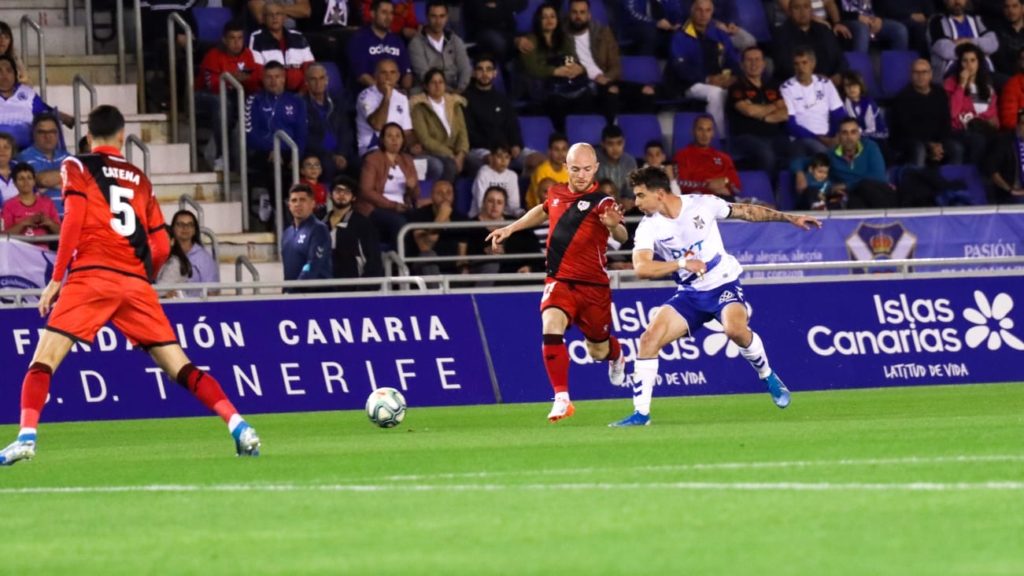 0c8a5a5f 58e7 40f3 868d d3f451d7a574