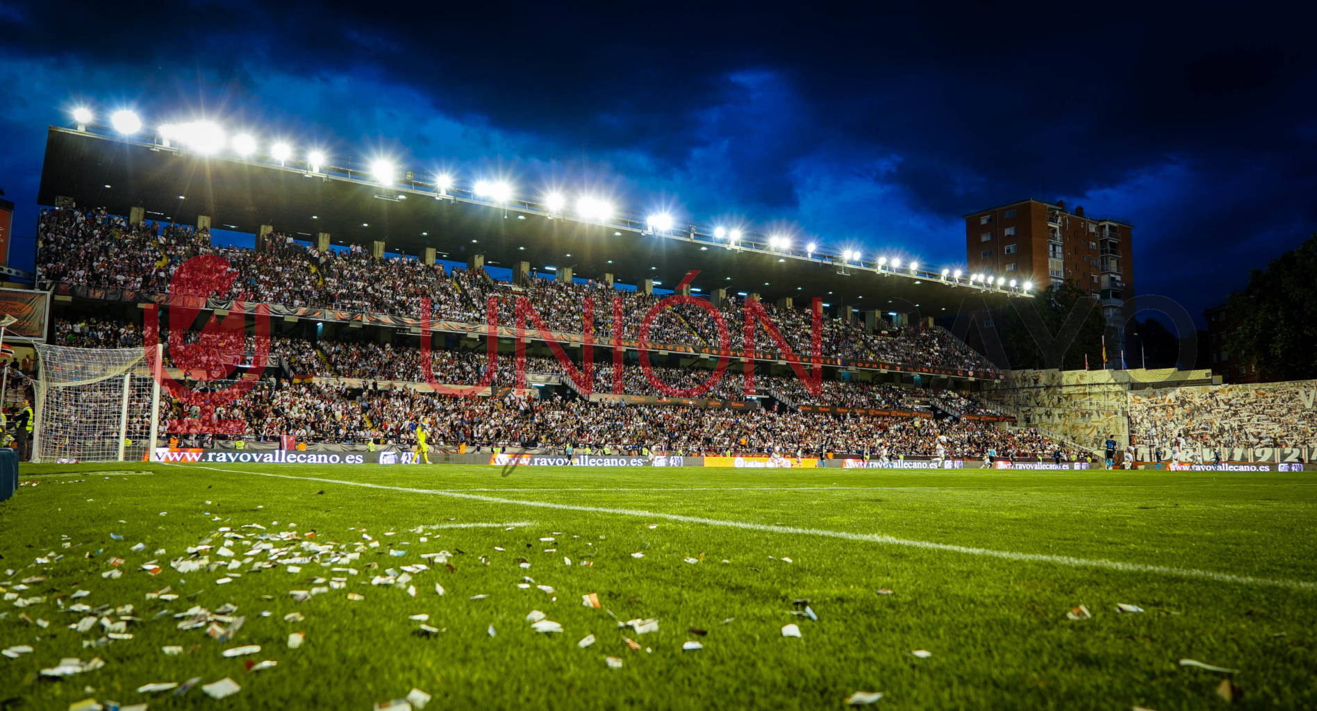 41697427364 3403afeb3c o