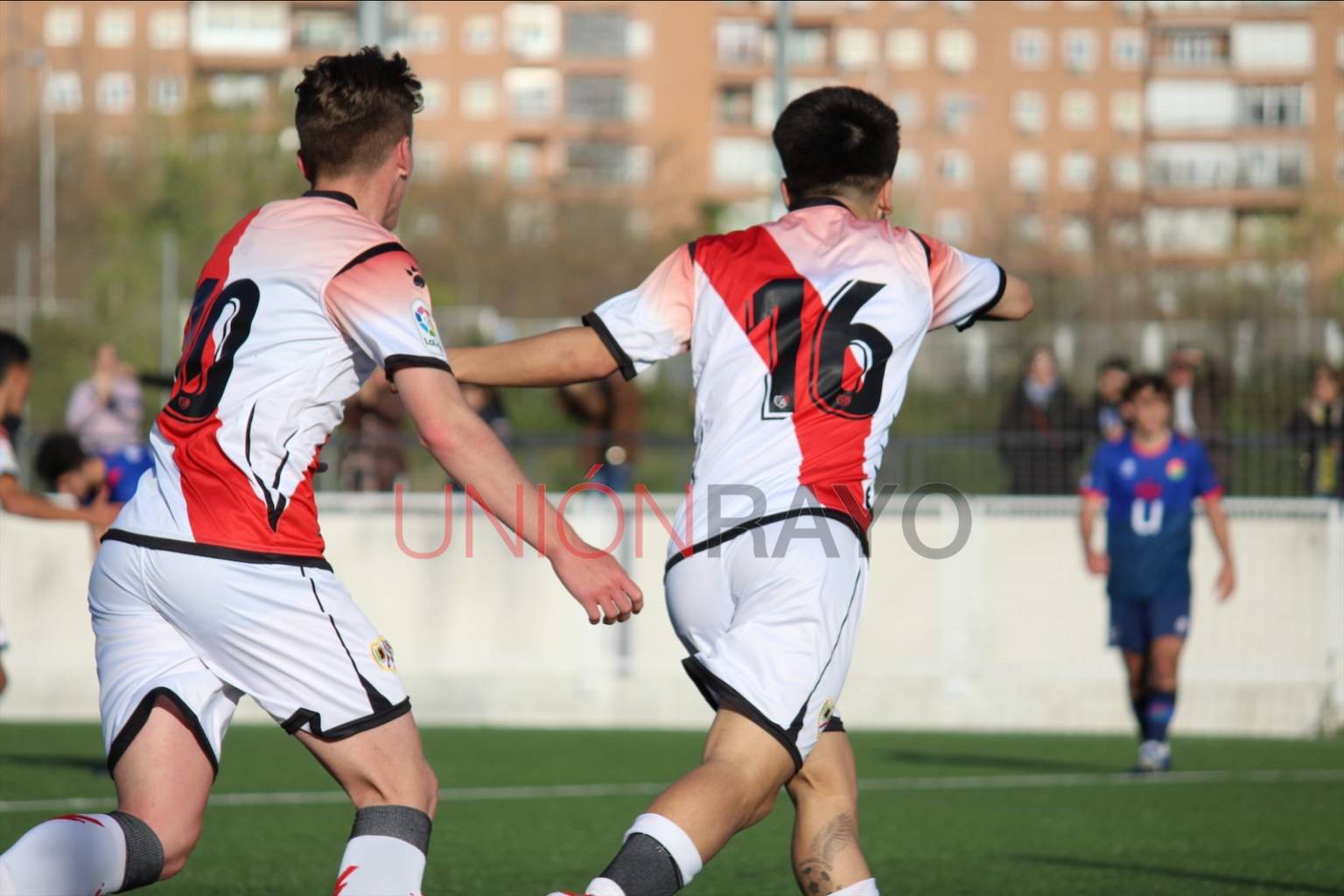 E5A783C5 0787 46F6 A7E0 5C7881059CC8