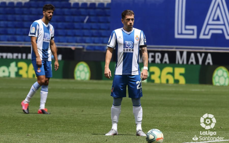 6556A6F8 4FCF 4965 BB43 35BA89E479DC