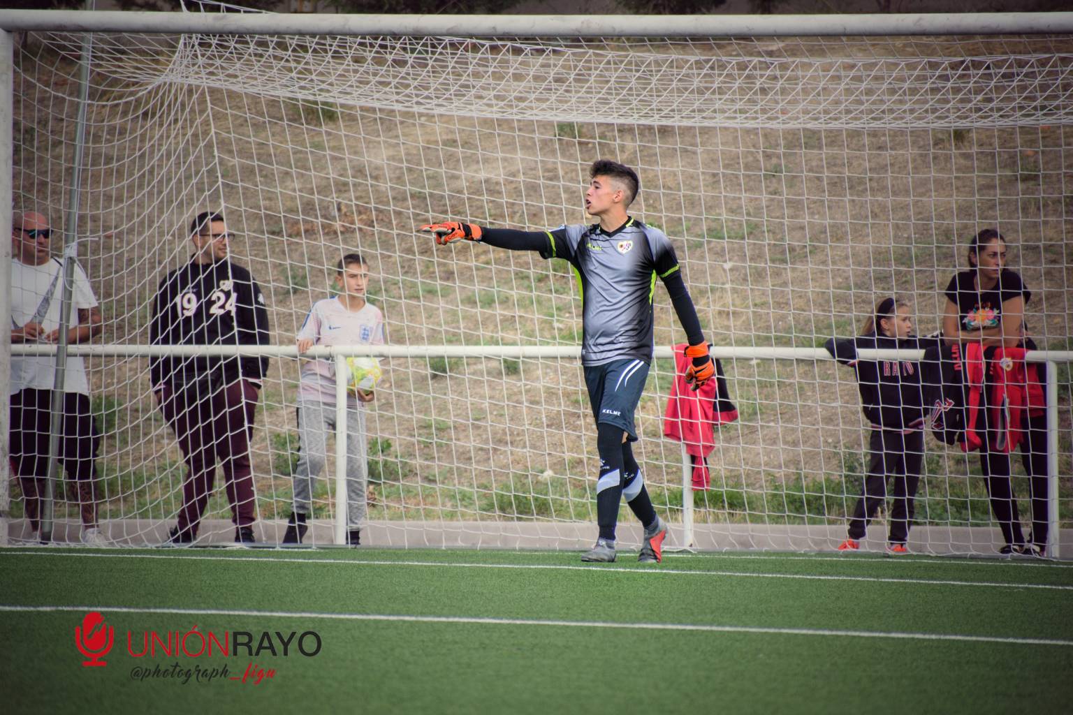 EzyWatermark190924044445945