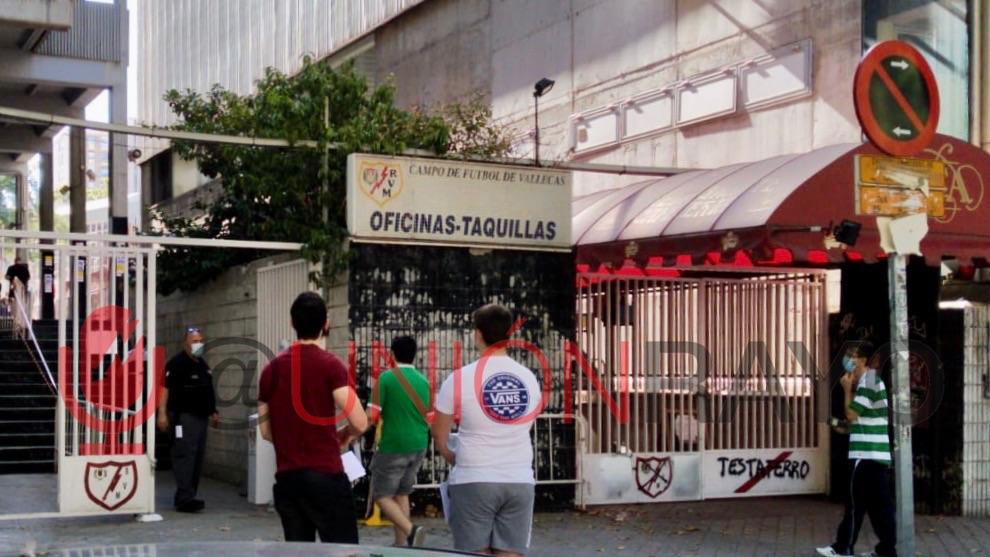 Primeras colas para la devolución de los abonos 2019/20 1 IMG 20200903 WA0012