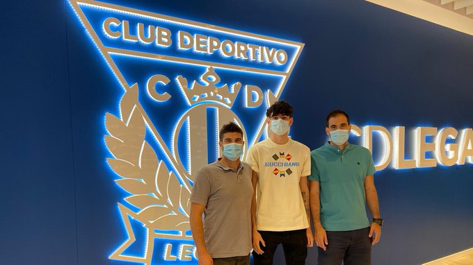 Adrián Victores firma por el Leganés tras no finiquitarse su acuerdo con el Rayo Vallecano 1 adrian victores