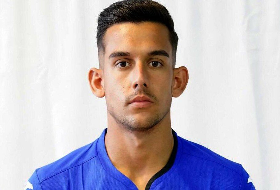 Ángel Algobia debuta en Segunda B 1 Ejf57EHWsAIZ15w 1