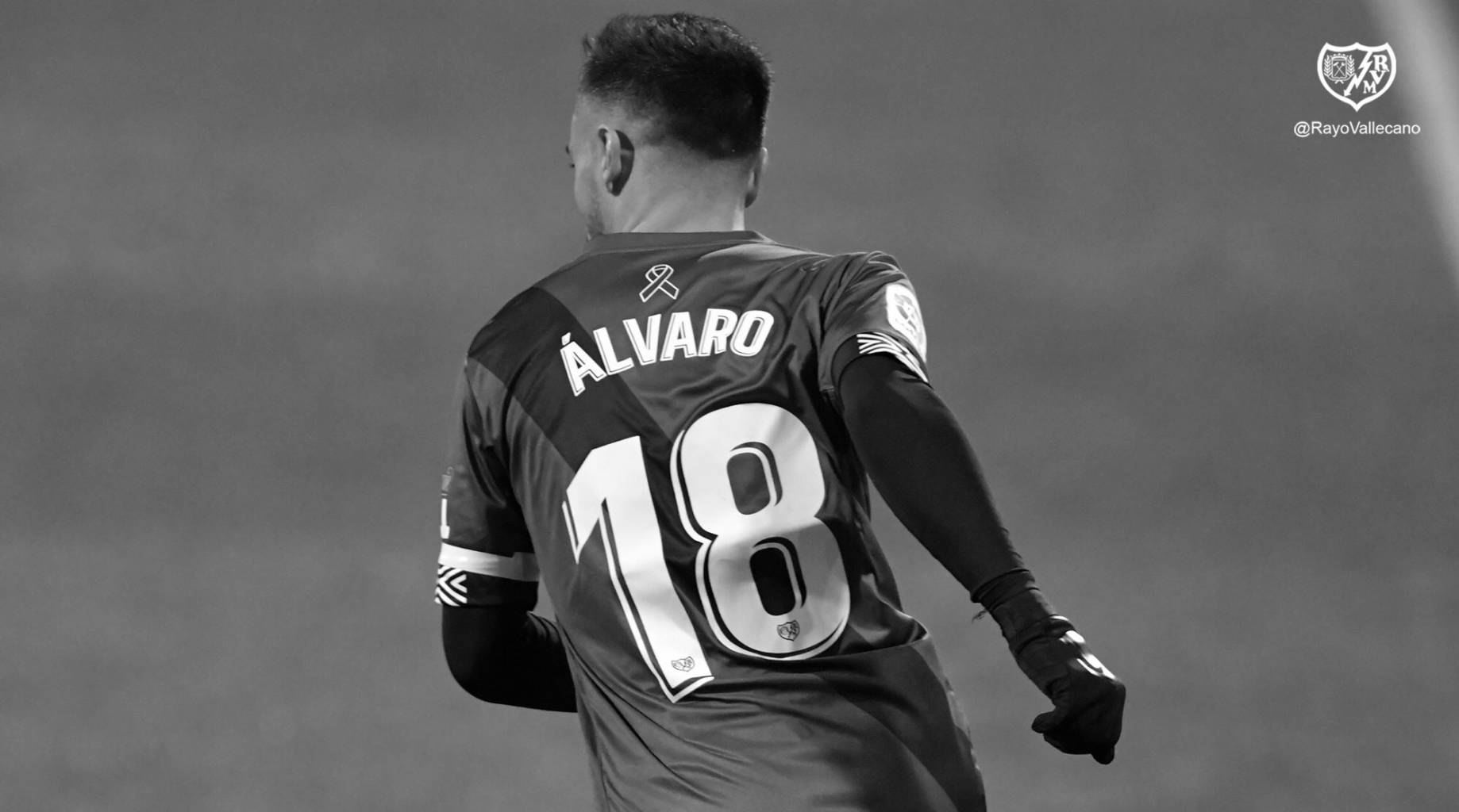 Álvaro García se reinventa como lateral en Zaragoza 1 alvaro