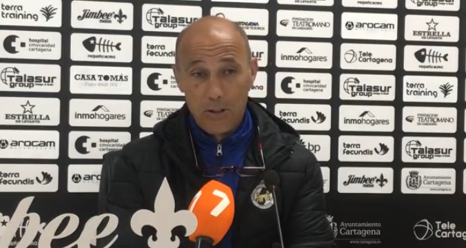 Antonio Calderón será el segundo entrenador del KMSK Deinze 1 calderon