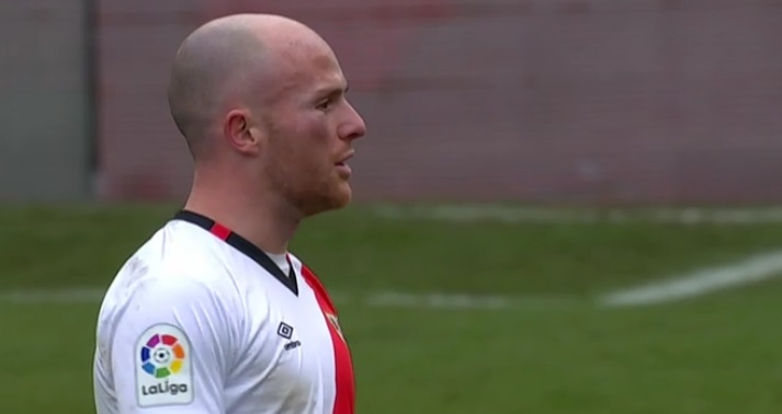 El Rayo Vallecano e Isi enseñan su 'herida' 2 Isi golpe