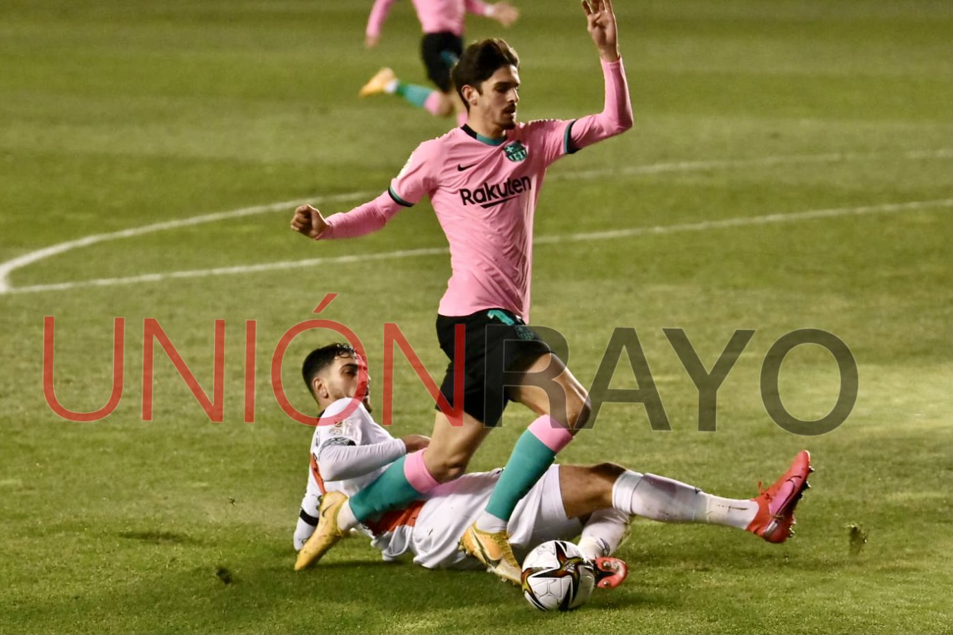 f3b4c99f 290b 4d3f b461 2112212c0834