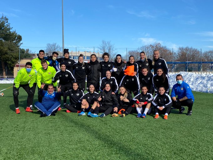 rayo femenino entrenamiento villa rosa