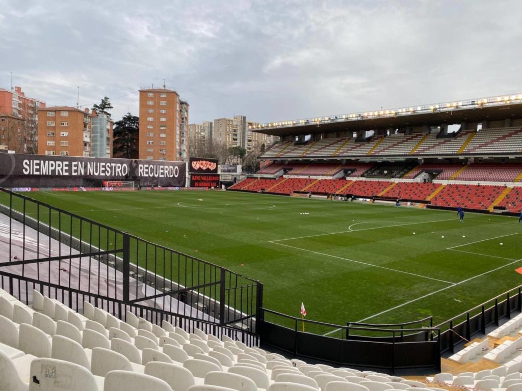 El estado del césped del Estadio de Vallecas 2 74dc9667 5816 494d 947c 72bdff99b6a1