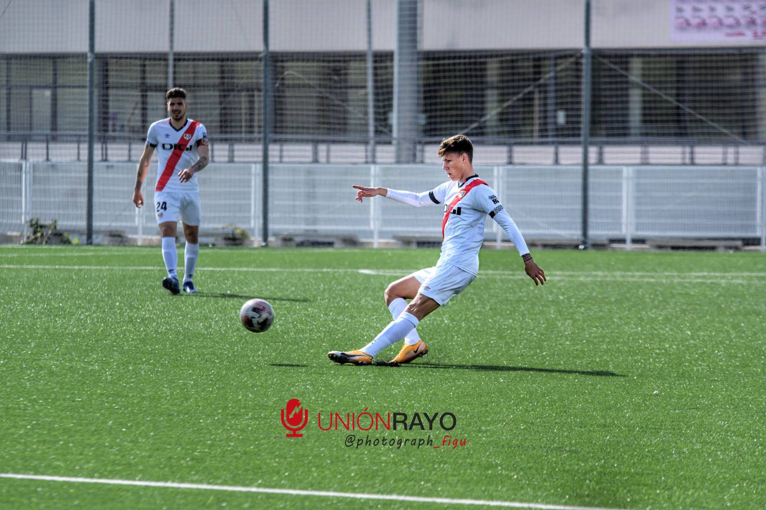 EzyWatermark210401091635435