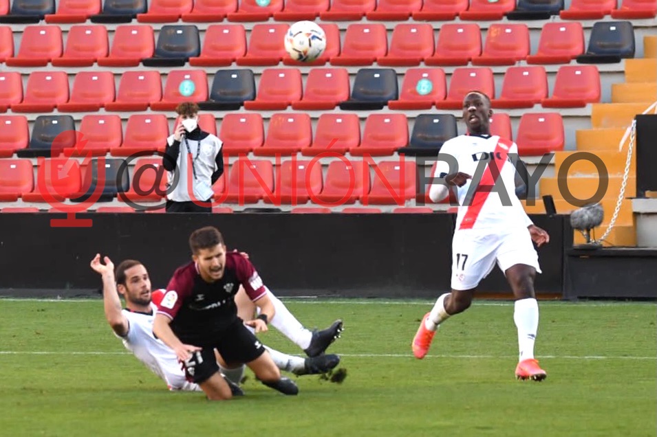 Rayo Albacete Mario Suarez