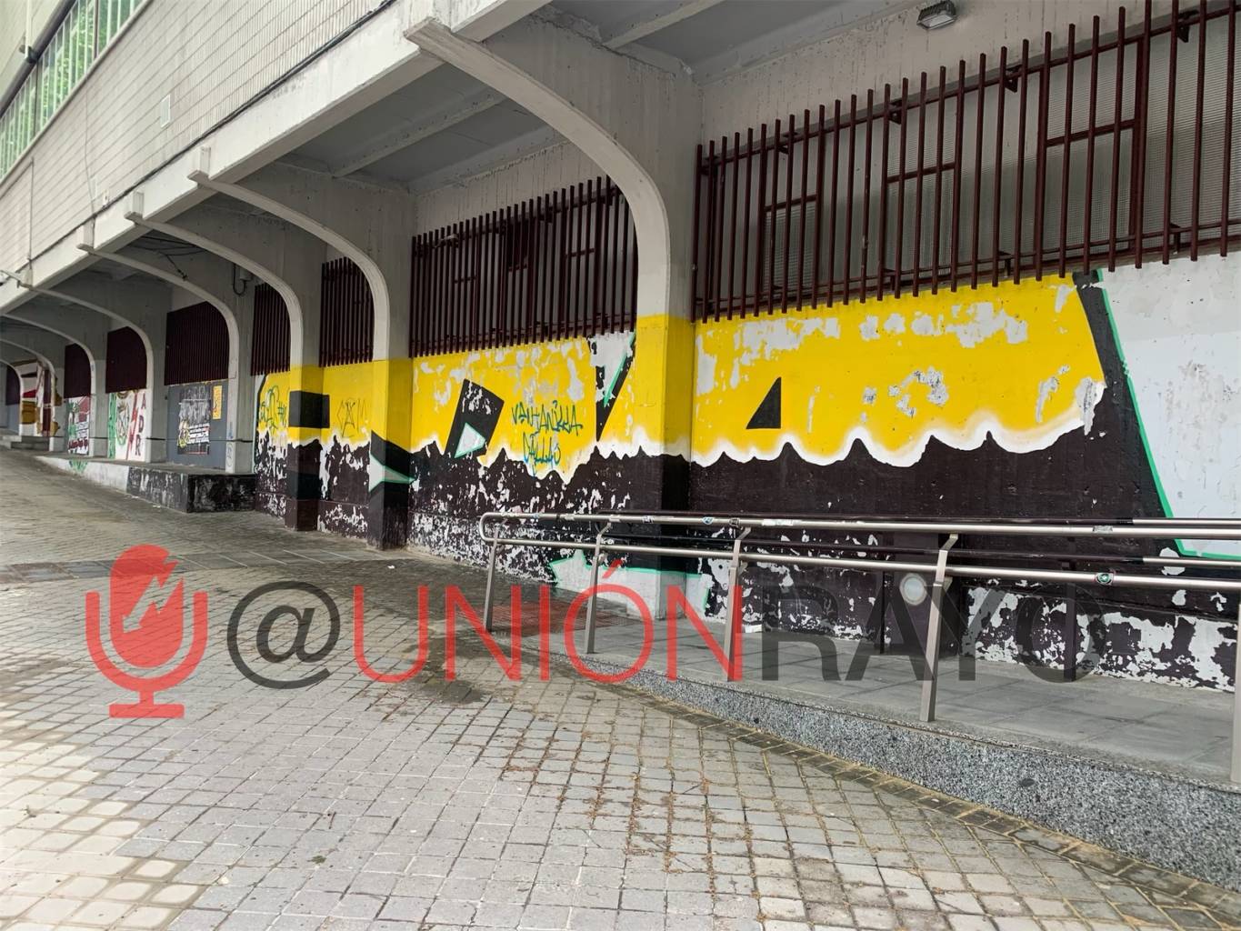 ezy watermark 28 04 2021 10 21 52a. m.