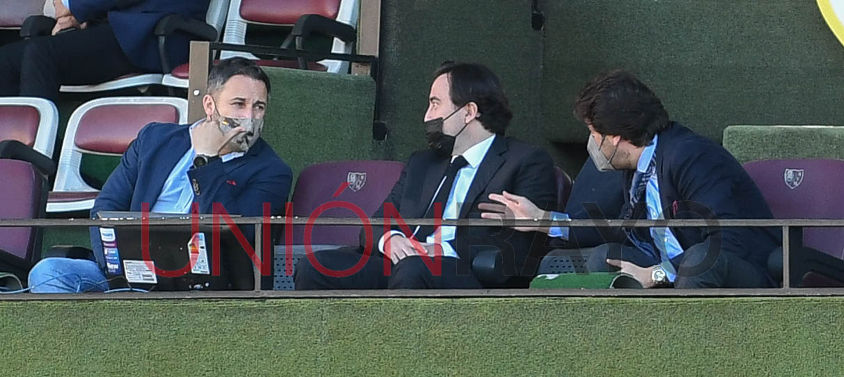 santiago abascal presa