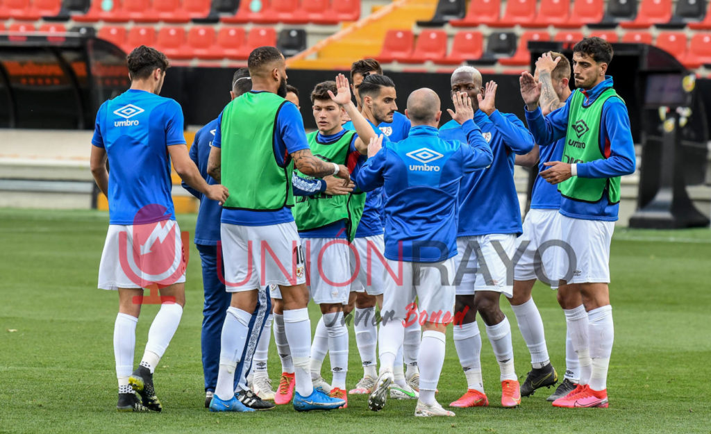 pina grupo celebracion