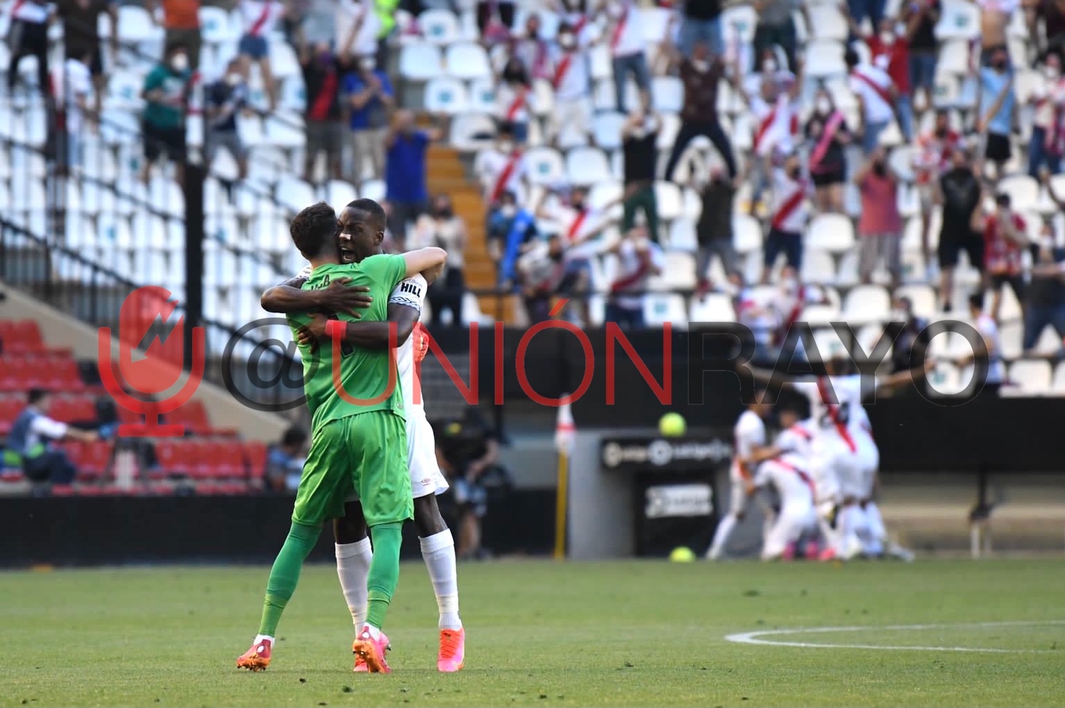 EncuestaUR: ¿Crees que el Rayo Vallecano podrá remontar en Girona? 1 Zidane Advincula