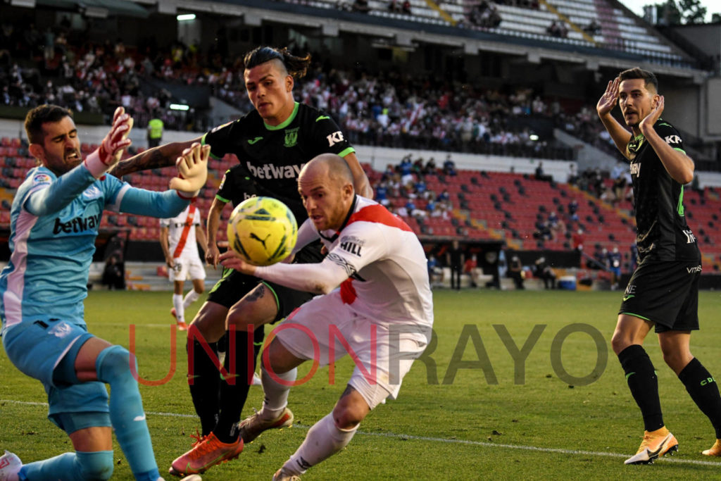 isi leganes penalti posible