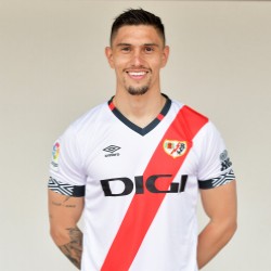 Las notas de la temporada 20/21 para el Rayo Vallecano 10 velazquez 2