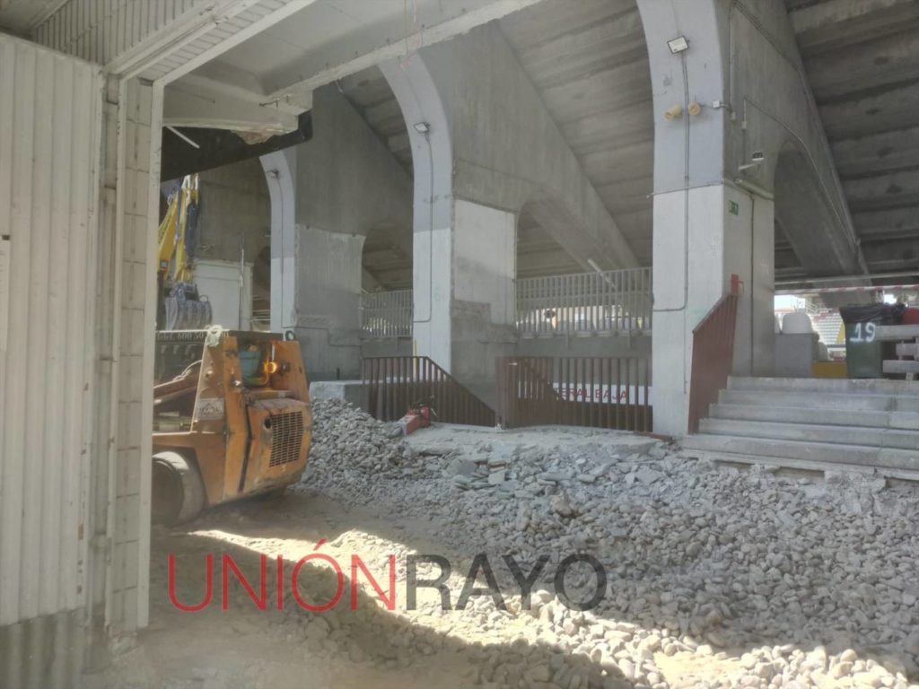 La grada de la Albufera del Estadio de Vallecas, casi descartado para el inicio de LaLiga 2 ezy watermark 28 07 2021 06 08 19p. m.