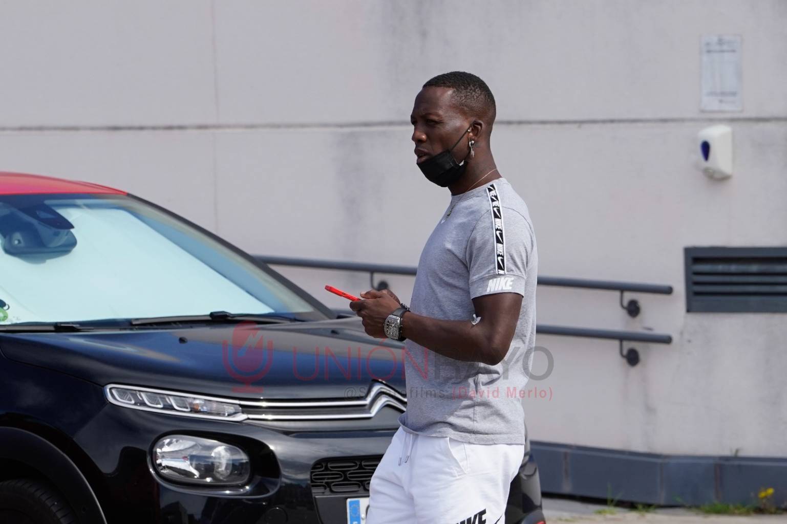 fb2fde3b 6477 451c aa68 5d494ce1f226