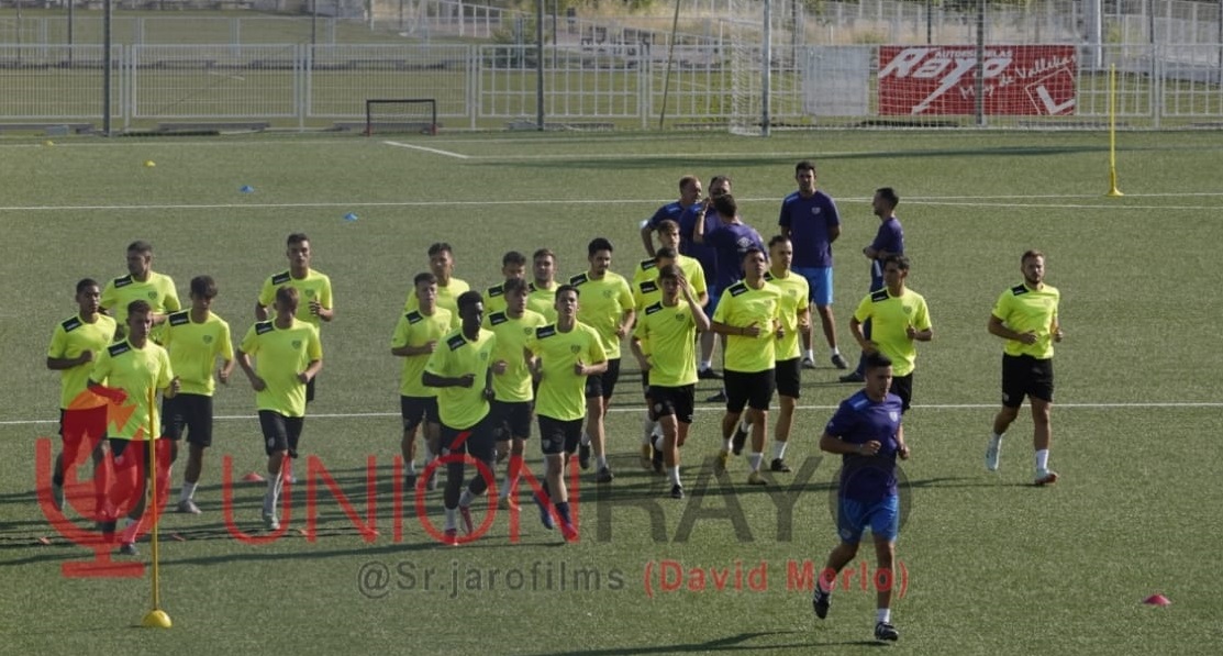 Un 'renovado' Rayo Vallecano B inicia la temporada 2021-2022 1 rayo b filial entrenamiento