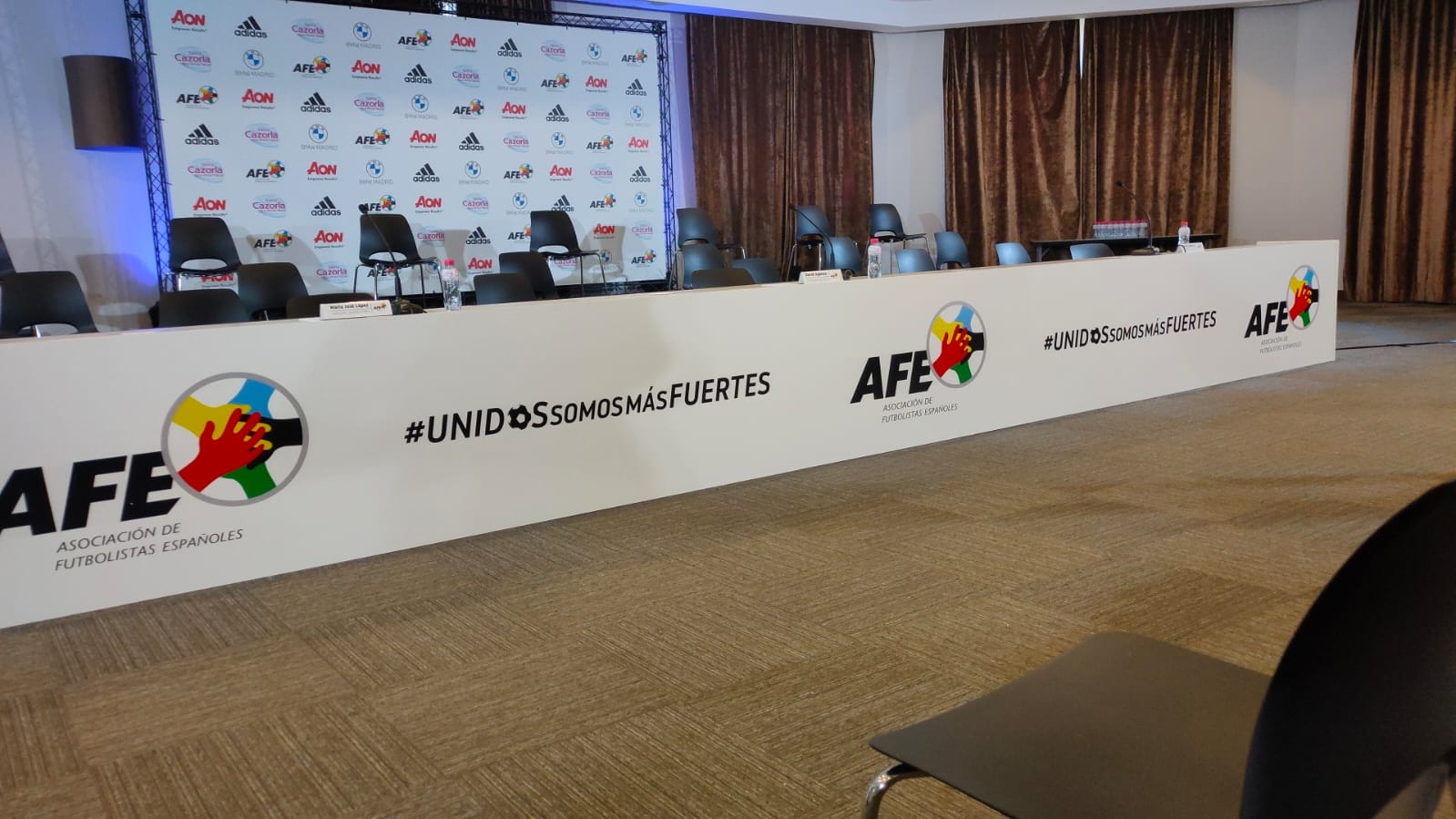 D3EA5437 5B4A 40F9 99DB 20403D34D2FC