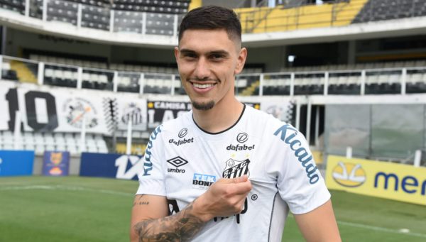 Velazquez Campo 600x341 1