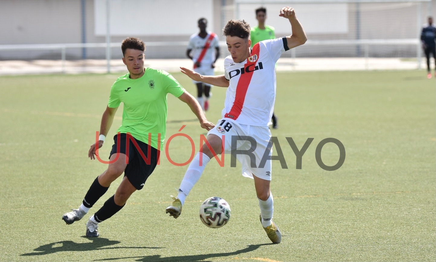 ezy watermark 07 08 2021 11 59 42a. m.