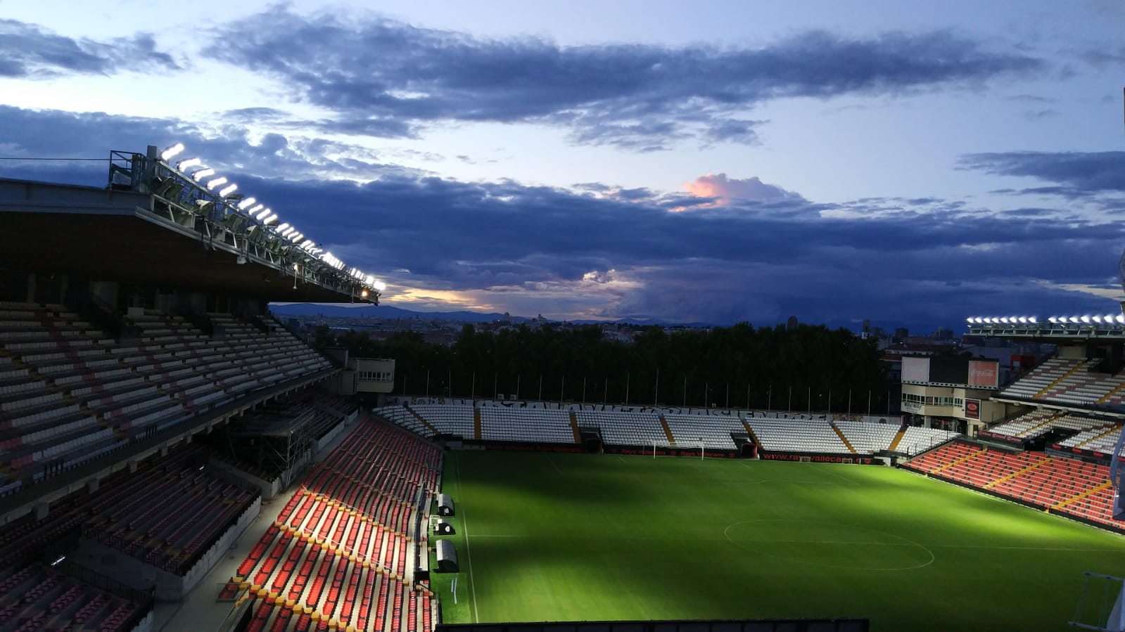 5da989ac 1e6e 4718 abcb 7ae3272a2485