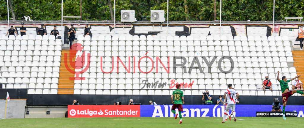 Las curiosidades del Rayo Vallecano 4-0 Granada 19 estadio vallecas vacio grada