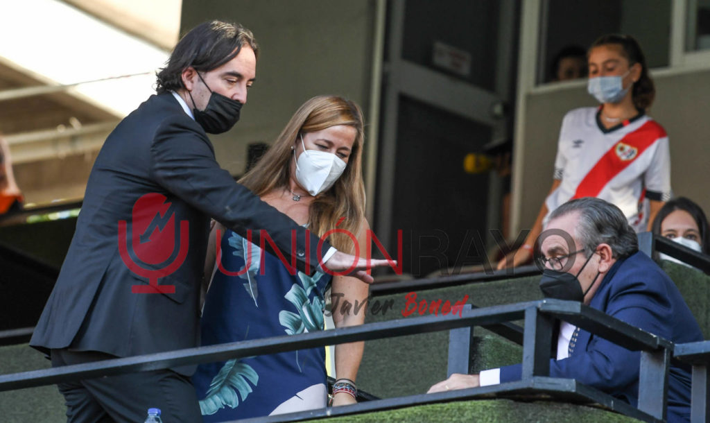 Las curiosidades del Rayo Vallecano 4-0 Granada 7 presa palco