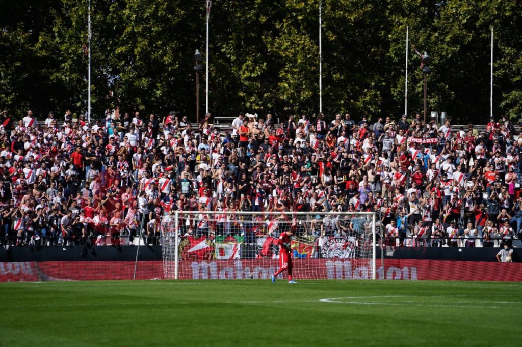 aficion fondo bukaneros