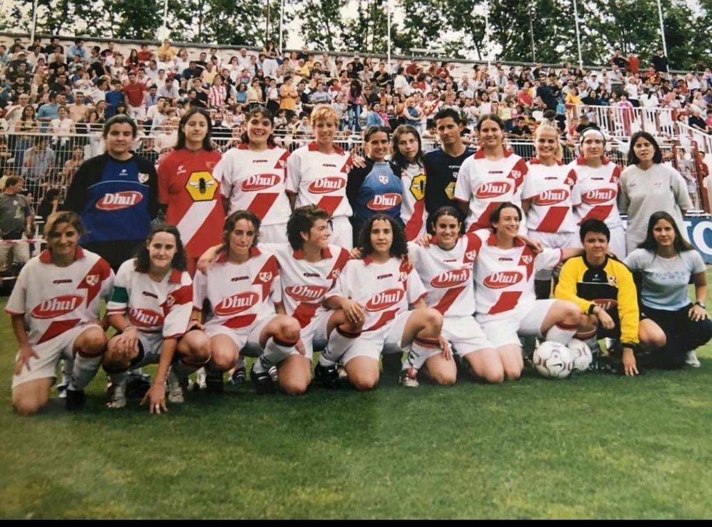 ascenso rayo femenino