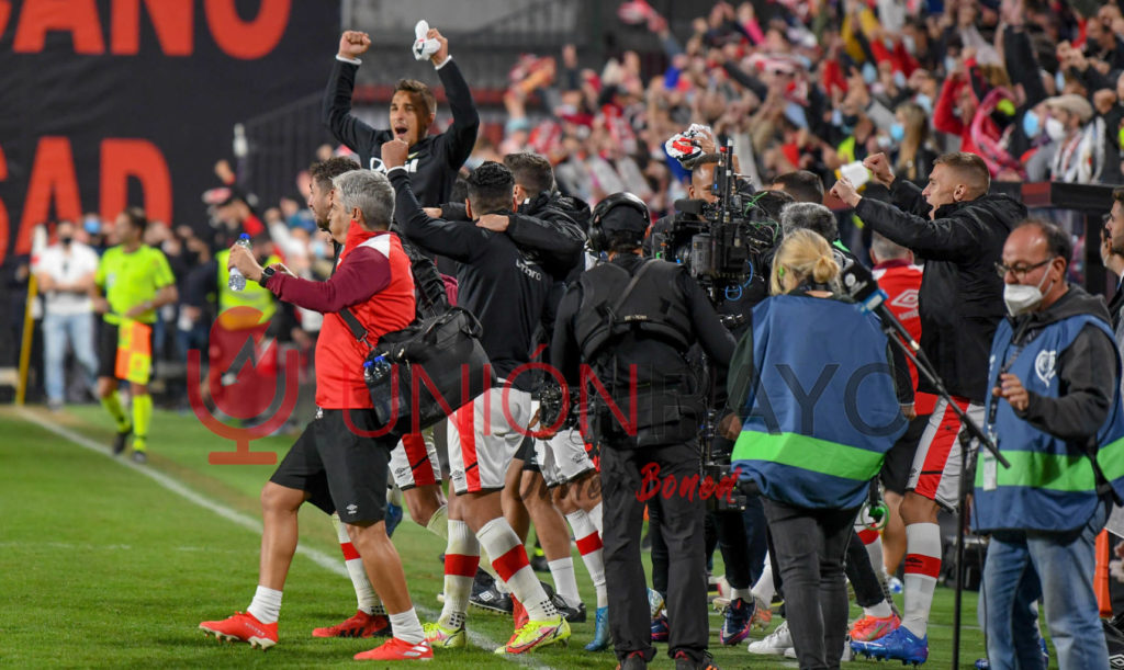 final barcelona banquillo