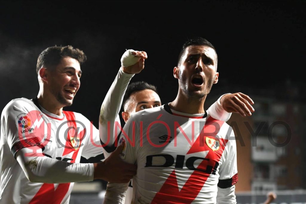 ezy watermark 22 11 2021 09 31 38p. m.